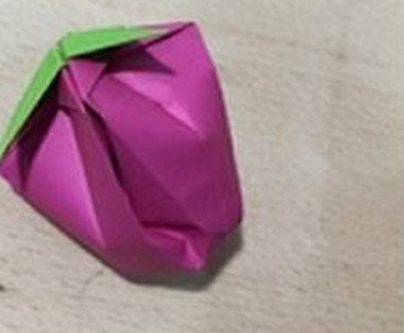 草莓折纸方法教程 手工折纸-第1张