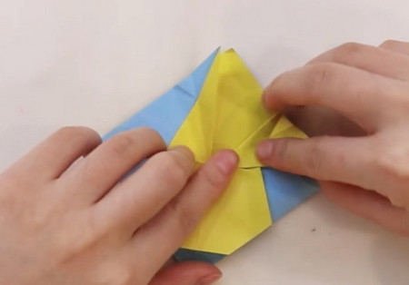 皮卡丘书签的折法图解 手工折纸-第6张