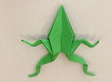 跳得远又简单青蛙折纸步骤 手工折纸-第1张